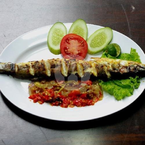 Ikan Baracuda (M) menu Ikan Bakar Laut Sambal Pesisir 2009 Simpang Dago