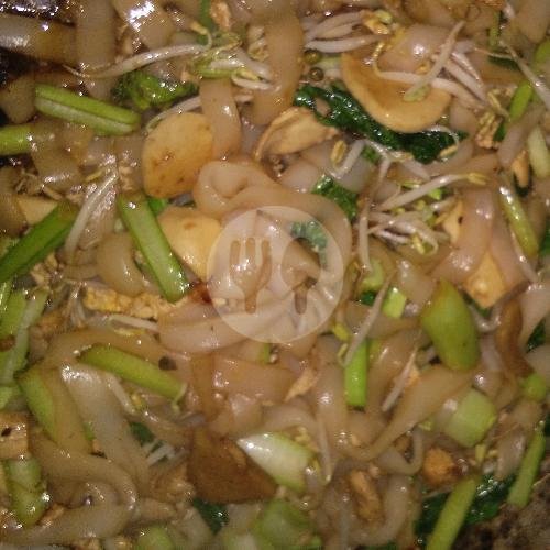 Kwetiaw Goreng Ayam menu Depot Chinese Food Sanjaya, Buduran