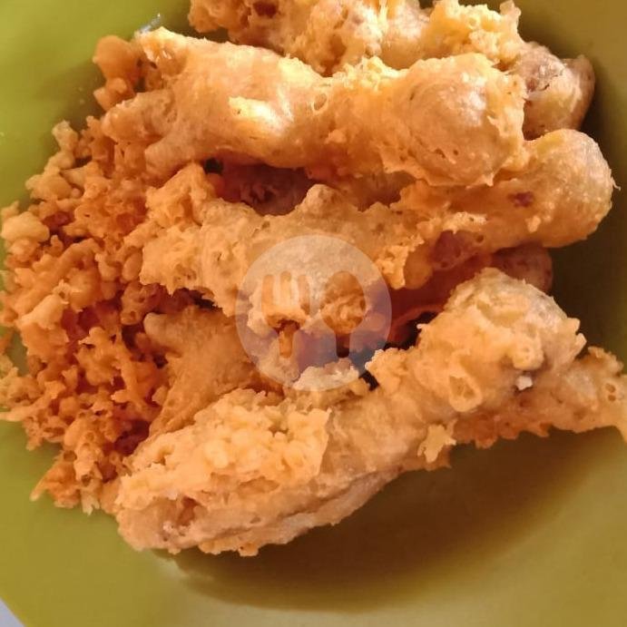Sayap menu Pentol Goreng Cakar Lunak Mbak Yanti, Wungu