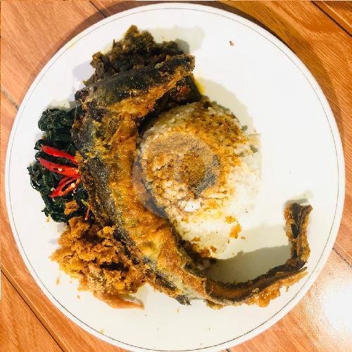 Nasi Paru Sapi menu RM Padang New Pojok Salero, Kusumawardani