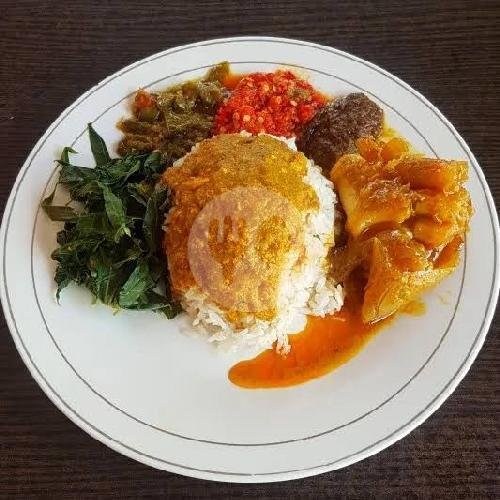 Nasi Tambusu/Usus Isi Telor menu Nasi Kapau Sari Bundo Keramat