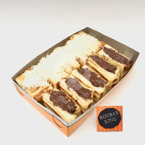 Review Menarik Rotbar King: Surga Kuliner Roti Bakar & Kukus di Nologaten Yogyakarta