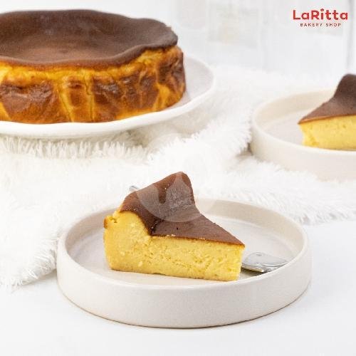 Burnt Cheesecake Matcha menu Laritta Bakery, Perak Timur