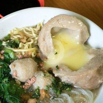 Bakso Ikan menu Mie Ayam dan Bakso Spesial Pak Min, Tubagus Badaruddin