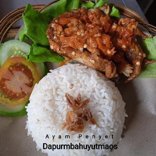 Paket cumi Bakar menu Dapur Mbah Uyut, Maos