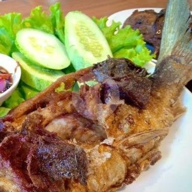 Tempe Penyet menu Ayam Remaja (Tidak Buka Cabang), Semarang Utara