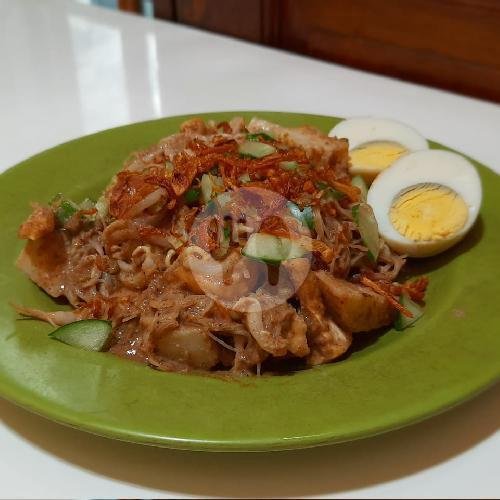 Nasi Lengko + Telur Dadar menu Ketoprak Nasi Lengko Bogarasa, Padasuka