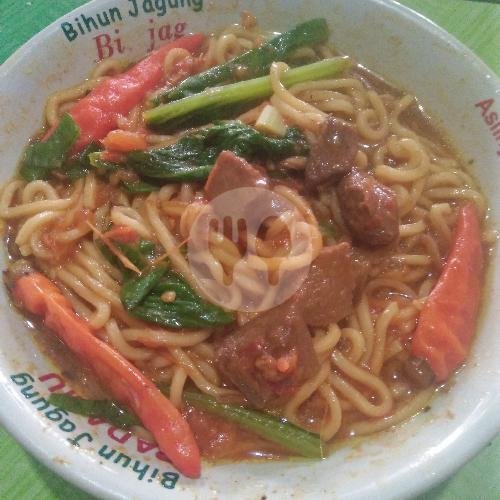 Mie Ayam Dan Bakso Mahkota Rojo: Nostalgia Kuliner di Solo