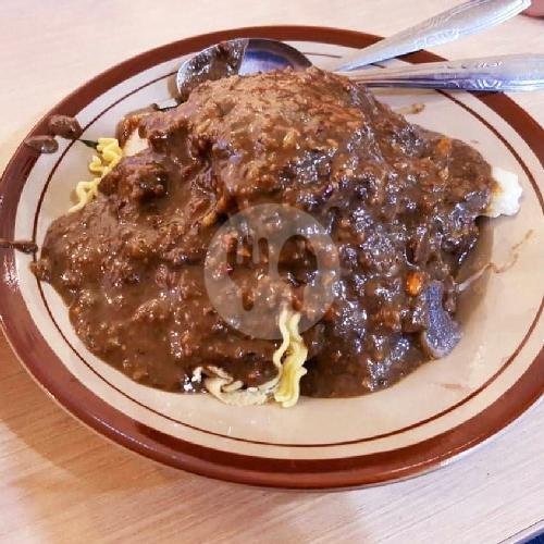 Rujak Cingur Delta Plaza Surabaya: Surga Kuliner yang Wajib Dikunjungi