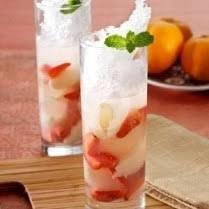 Juice Lecy + Strawberry menu Bakoel Juice 92, Tambaksari