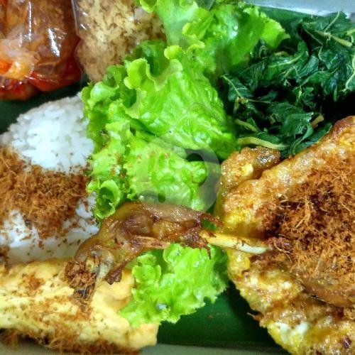 Nasi Telur Orak-arik Sosis menu Warung Bedo Roso Ayam Dan Bebek Kremes Laos, Ronggolawe