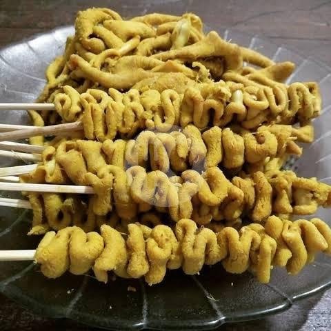 Sate Telur Puyuh menu Nasi Goreng Rempelo Ati Bang Ipul 2, Kampus