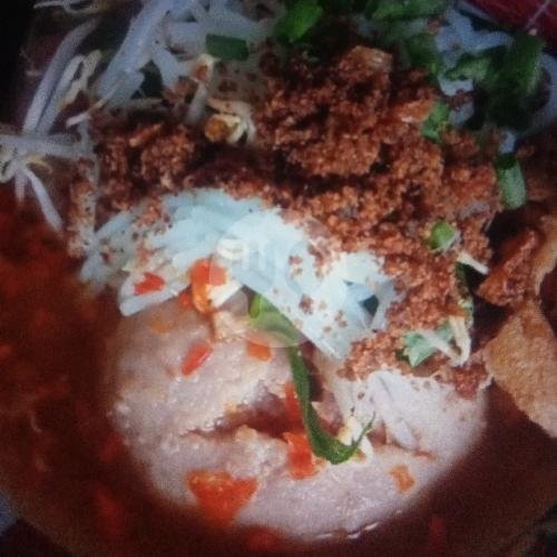 Seporsi Bakso Iga Sapi menu Bakso Mercon Kuah Ndower Bang Hasan
