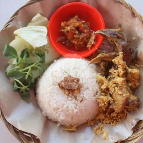 Paket Kepala Kremes menu Warung Penyetan Bu Wid, Karangmalang
