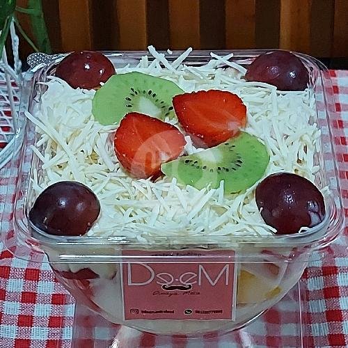 Salad Buah 500ml Make Peace Not Cheese menu SALAD BUAH DeeM
