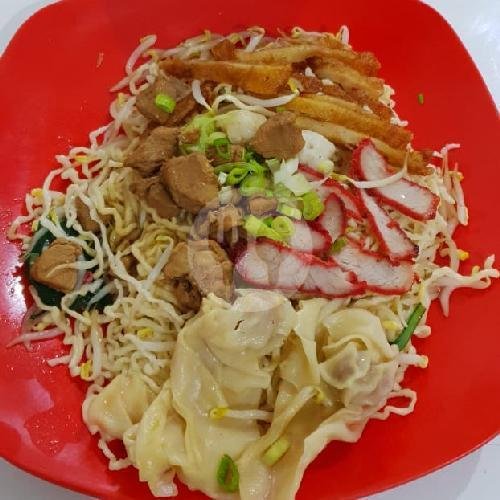 Bakmi Pangsit menu Bakmi Kalimantan Hin Lie, Pademangan Timur