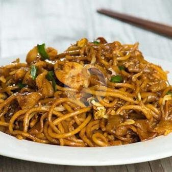 bihun goreng ayam menu Nasi Goreng Densiko, Gentan