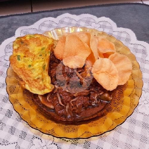 Lontong Kari Ayam menu Kupat Tahu Singaparna Mamah Ica