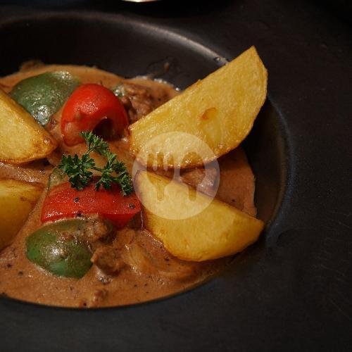 Fish And Chips menu Vinz Coffee & Resto