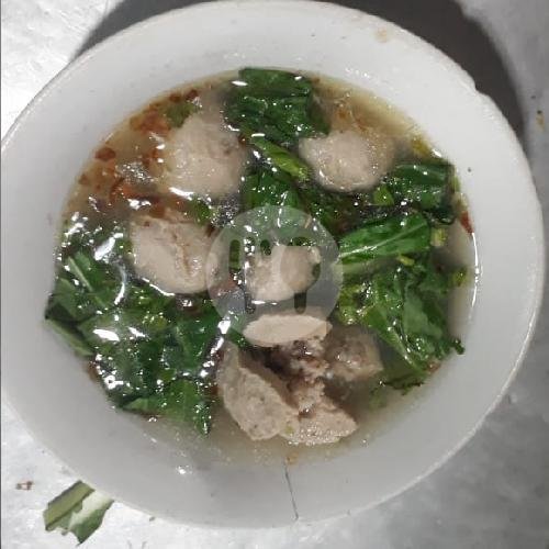 Pecel Lele Mbak Tatik: Kenangan Nostalgia dalam Setiap Suapan