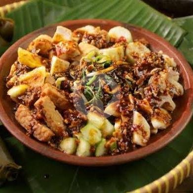 Nasi Ulam Khas Betawi menu Soto Betawi & Nasi Kebuli Bang Doel, Setiabudi