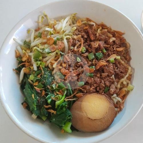 Bakmi Lebar menu Kedai Rumah Tinggi, Penjaringan