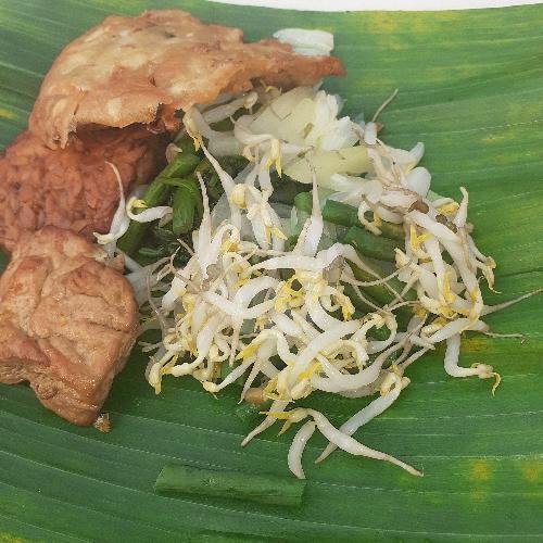 Pecel Aja + Gorengan + Tempe / Tahu Bacem menu Nasi Pecel Bu Tati, Tebet