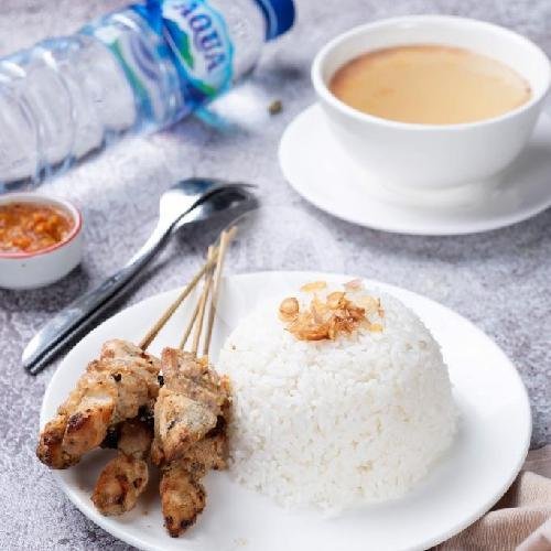 Sate Simpang Tiga Mangli Jember: Surga Kuliner Sate yang Wajib Dicoba