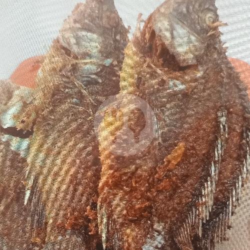 Ikan Kembung menu Warteg Mamoka Bahari 252, Ahmad Yani
