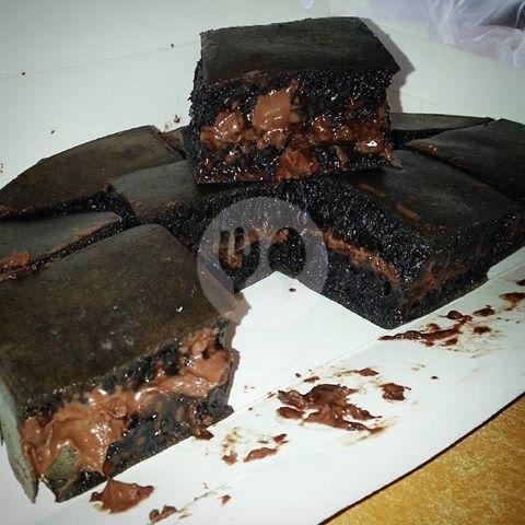 Review Martabak Super Rasa: Pengalaman Makan Seru di Tegal