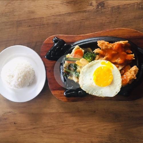JON KRIUK menu Steak Jonjon, Cidodol Raya