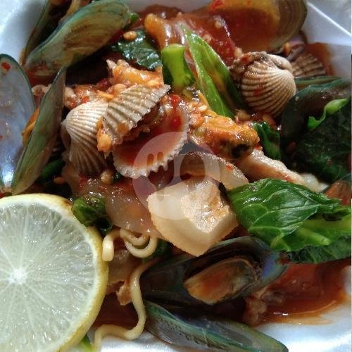 Review Makanan Lezat di Pawon Aci Nurzikri, Rancabentang: Harta Karun Kuliner di Cimahi