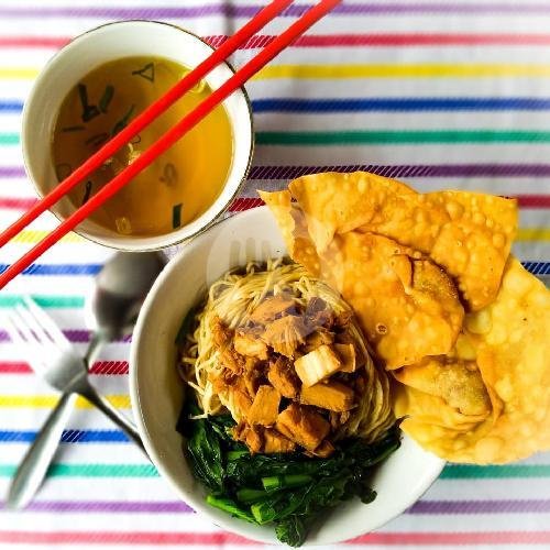Mie Ayam Komplit menu Mie Ayam Bang Abu, Kayu Putih