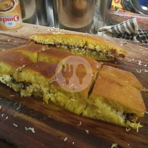 Komplit menu Martabak Santiago, Rancabolang
