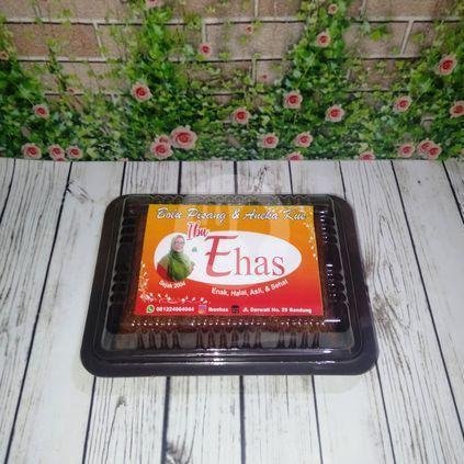 Bolu Pisang Pandan Besar menu Ibu Ehas Bolu pisang Dan Aneka Kue, Rancasari