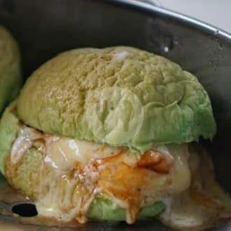 Roti Kadet Smoked Beef Telur Mozzarella menu Roti Bakar & Kukus Rokupap, Padalarang