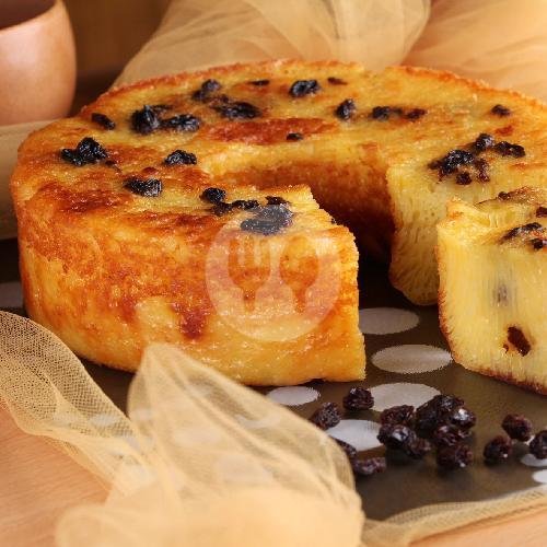 Bika Bulat Original menu Bika Ambon Larizo, Kusumanegara