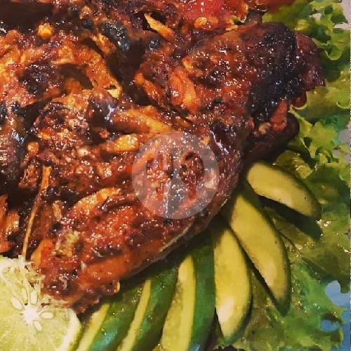 Paket Ayam Bakar Taliwang Komplit Wareg Baparat menu Ayam Bakar Taliwang Baparat, Cempaka Plumbon