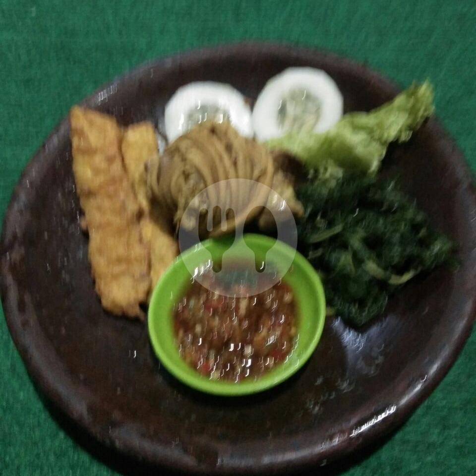 Kepala Ayam menu Bebek & Ayam Goreng Pandu, Terban