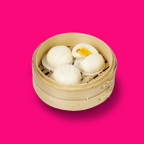 Bakpao Telur Asin Goreng menu Taigersprung Dimsum Shop, Pakuningratan