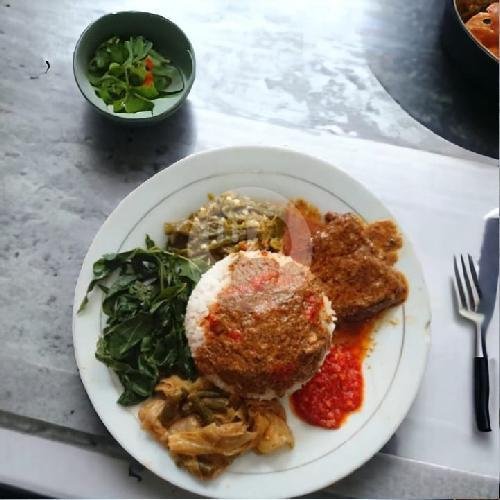Nasi Kakap Balado menu Nasi Padang Pondok Sari Jaya, Cengkareng Barat