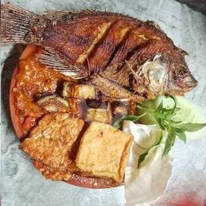 Nasi Sambelan Udang menu Sambelan Mbak Nia, Kranggan