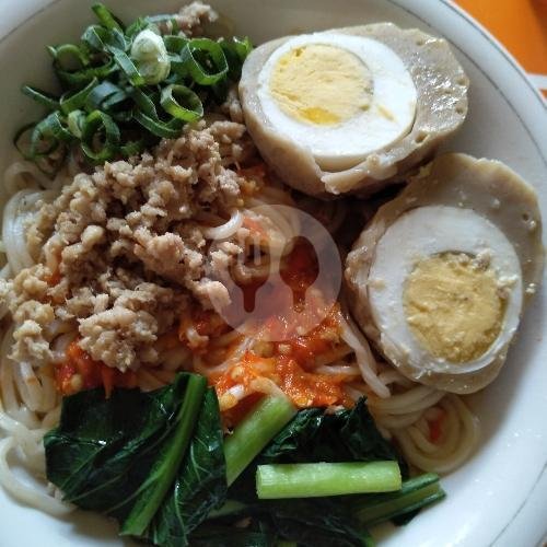 Mie Baso Telor menu Mie Baso Blok M, Cinehel