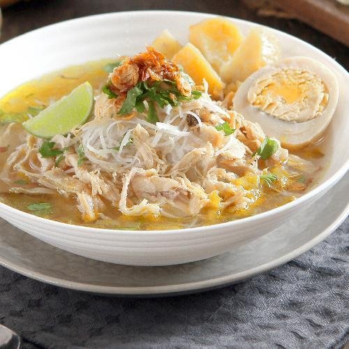 Soto Banjar + Ketupat menu Warung GoGo, Darmo Permai