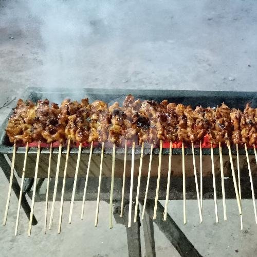 Sate Ayam 8 Tusuk menu Sate Ayam Madura Cak Marholi, Gatak