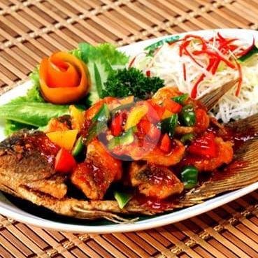 Nasi Timbel Ayam Komplit menu Warung Cepot, Pasirkaliki
