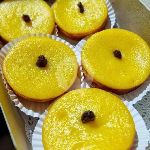 Kue Lumpur menu Ena Kue, Pisangan Lama