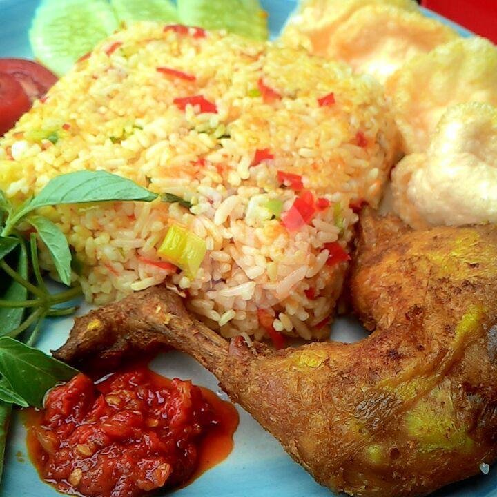 Nasi Goreng Pagi Spesial menu Nasi Uduk Ibu Siti, Mampang Prapatan