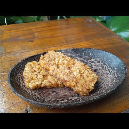 Extra Sambal menu Ayam Penyet Rempah, Lodaya