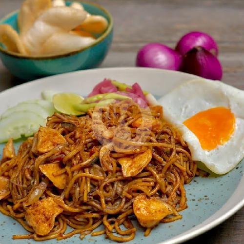 Mie Aceh Bakso Ikan menu Mie Aceh Bang Cen, Gayungan
